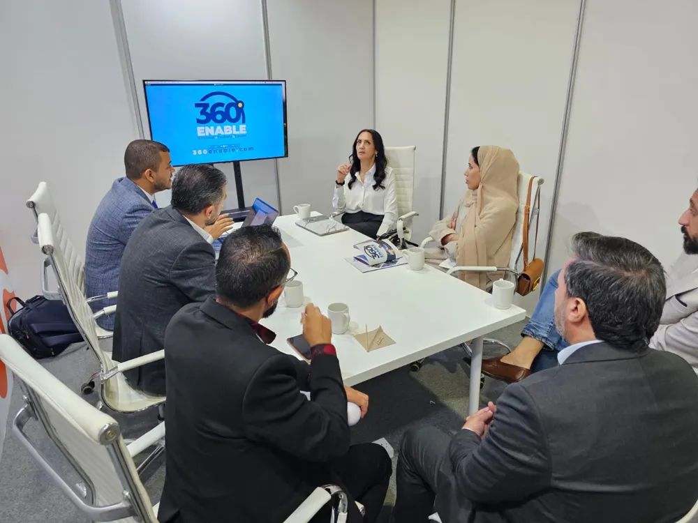 اجتماع مع جهات زائرة في المعرض